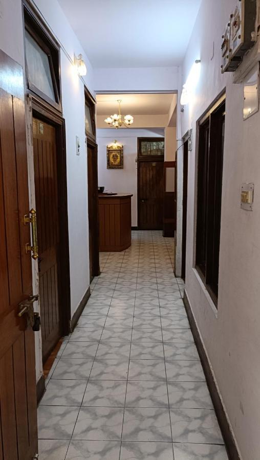 Hotel Sansar Shimla Zewnętrze zdjęcie